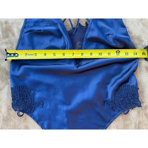 Victoria’s Secret‎ Navy Blue Body Suit Women’s Size Small - Picture 4 of 7